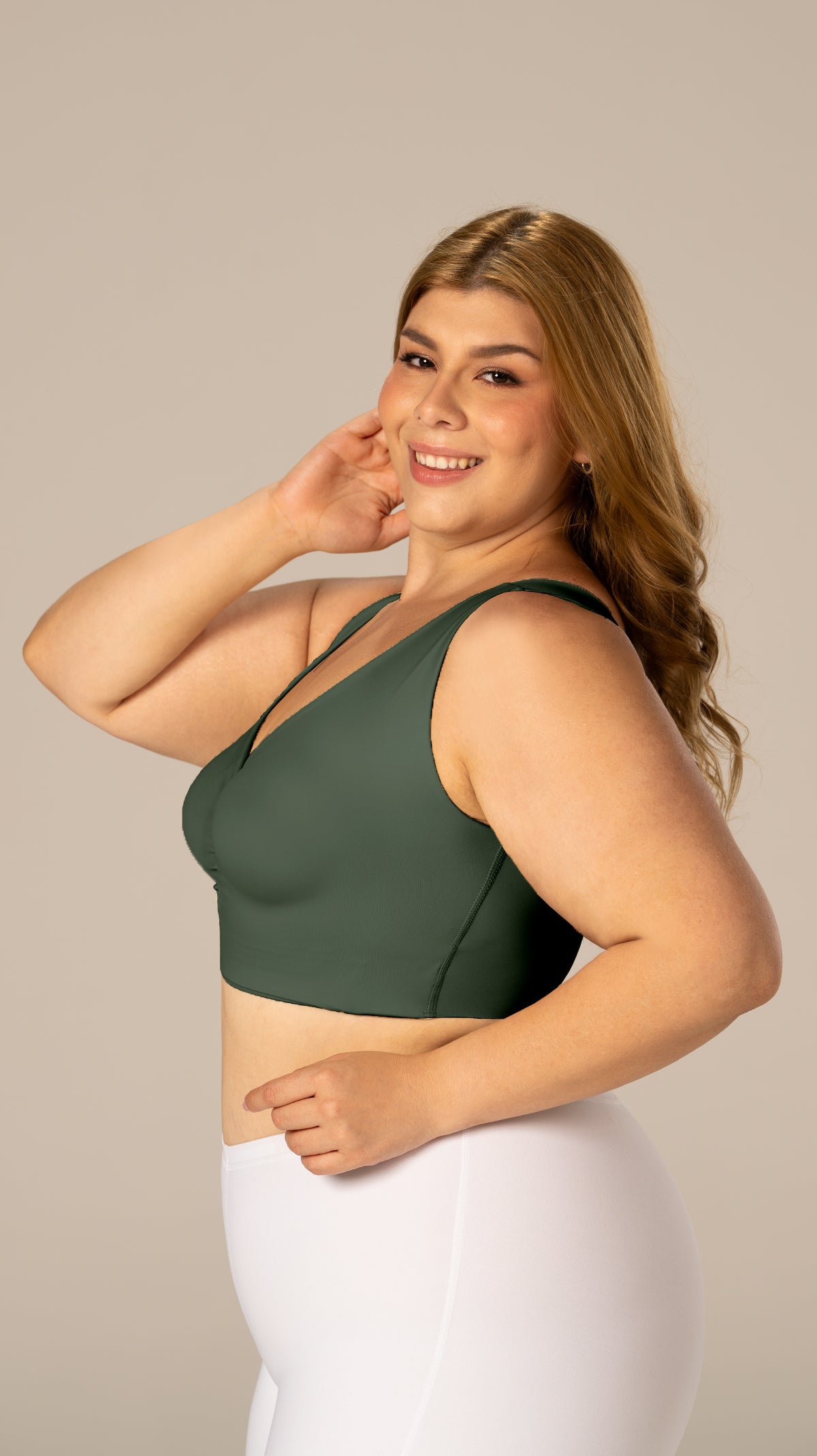 B-06006 Top de realce (Verde oliva)